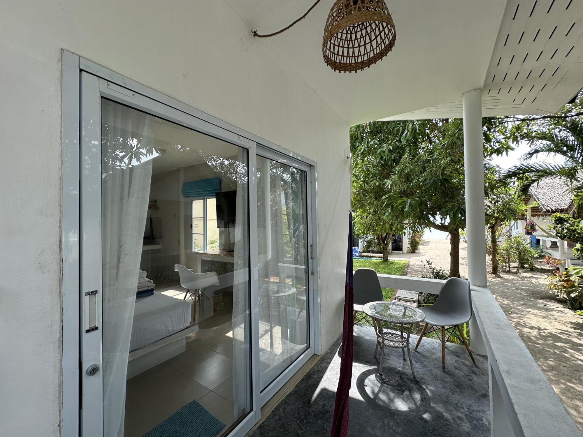 Sand Terrace Beach Bungalows Bantaj Szoba fotó